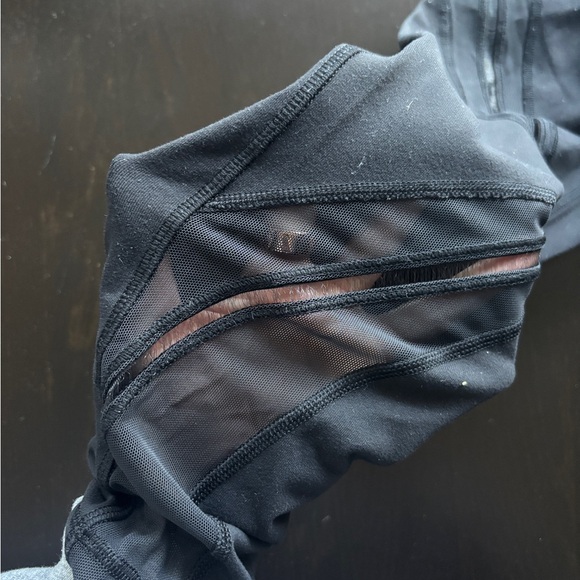 Lululemon wunder under cropped with mesh - Picture 5 of 5